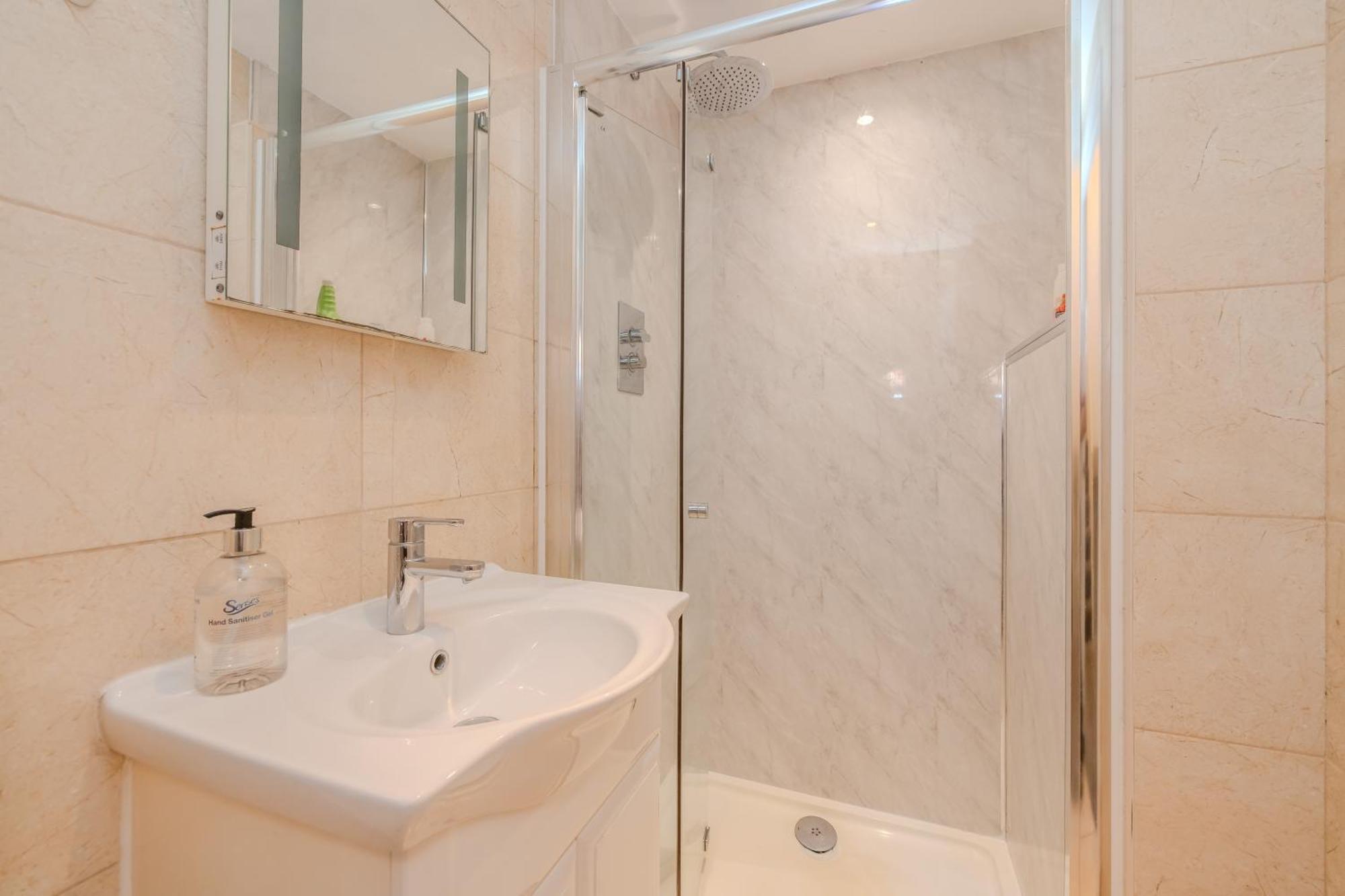 2 Bedroom Flat Next To Brighton Beach Sleep 6 Bagian luar foto